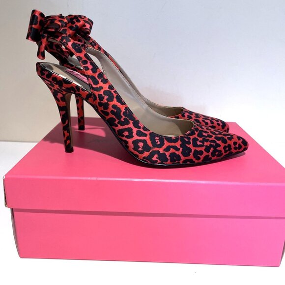 Betsey Johnson Shoes - Betsey Johnson Leopard Sling Back Heels Shoes Size 7M Black Red Back Bow Sexy